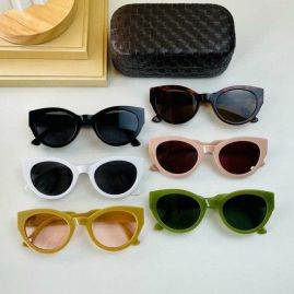 Picture of Bottega Veneta Sunglasses _SKUfw40095491fw